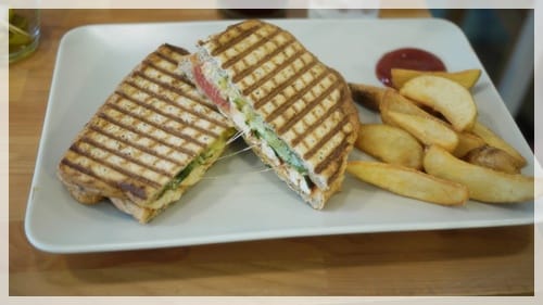 早起 來吃帕尼尼 – 日嚐小食Deli771