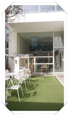 2012年韓國行day2 大孩子的遊樂場 – Oui benebene cafe (環境篇) - 第2張圖 2012年韓國行day2 大孩子的遊樂場 – Oui benebene cafe (環境篇)