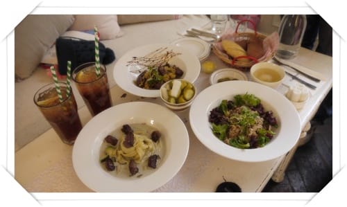 2012年韓國行day2 大孩子的遊樂場 – Oui benebene cafe (餐點篇) - 第4張圖 2012年韓國行day2 大孩子的遊樂場 – Oui benebene cafe (餐點篇)