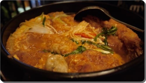 2012年韓國行day2 可愛又火辣的宵夜 – “稻草捆生酒”鐵鏟烤肉