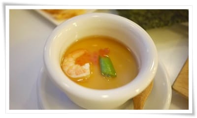 這裡有間漂亮透明玻璃屋 – 手築 壽司．丼飯