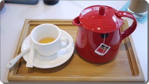 我的斜塔倒了 – Fira Coffee