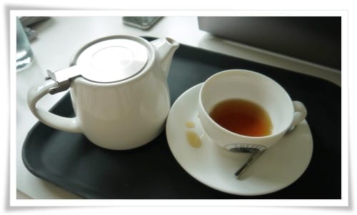 空氣裡瀰漫著咖啡香 – Helen Coffee海倫咖啡