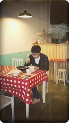 埋頭苦幹為了吃飯 – 阿貴食堂