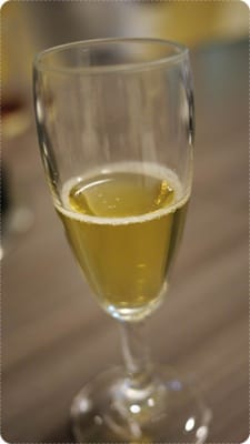 一陣暖意湧上心頭 –  黑亼鑄鐵養生鍋