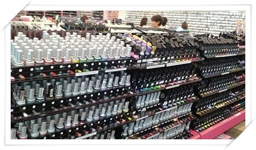2013年韓國行Day1 美甲控的天堂 – Nail mall