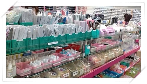 2013年韓國行Day1 美甲控的天堂 – Nail mall