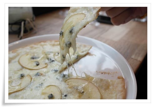 2013年韓國行Day2 女孩兒的一口比薩 – 新沙 “Jane’s picky pizza”
