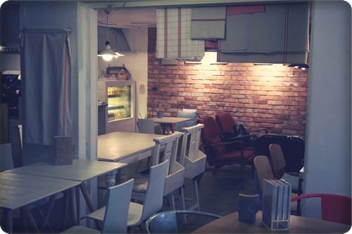 2013年韓國行Day3 山間小路zakka風咖啡 – 付岩洞 “Ann’s namu Cafe”