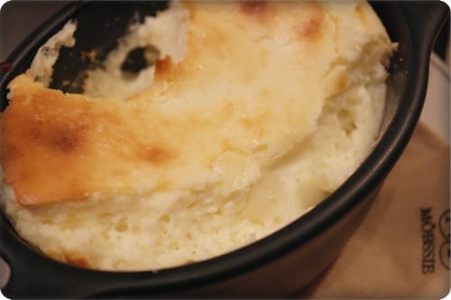 2013年韓國行Day3 好邪惡的酸奶酪起士蛋糕 – 弘大 ” Cheese Cake “