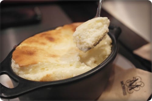 2013年韓國行Day3 好邪惡的酸奶酪起士蛋糕 – 弘大 ” Cheese Cake “