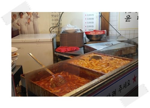 2013年韓國行Day3 吃了不會變壞人!! – 弘大 “조폭떡볶이 黑社會(流氓)辣炒年糕”