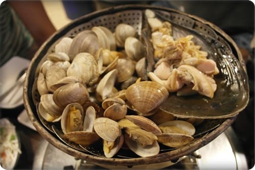 2013年韓國行Day4 好大一碗蛤犡湯!!大滿足~~ 明洞 ” 조가비 貝殼專賣店 “