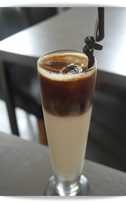 老屋子咖啡店 – 鬲离咖啡館
