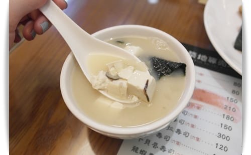 填飽肚子吃壽司!!! – 築地壽司