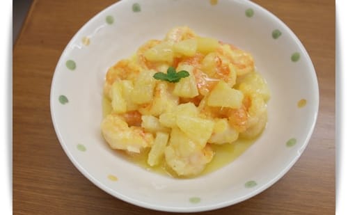 [My Little Kitchen] 酸甜好滋味 – 熱帶水果風味蝦球!!