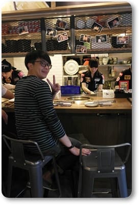 來這就要親一下呀!!! – 乾杯燒肉居酒 高雄五福店