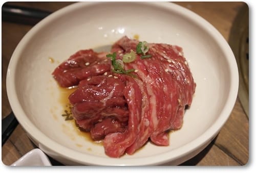 來這就要親一下呀!!! – 乾杯燒肉居酒 高雄五福店