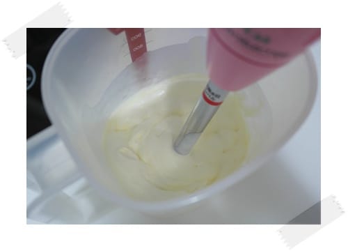 [My Little Kitchen] 我家抹茶牛奶冰淇淋 vs 全家抹茶霜淇淋