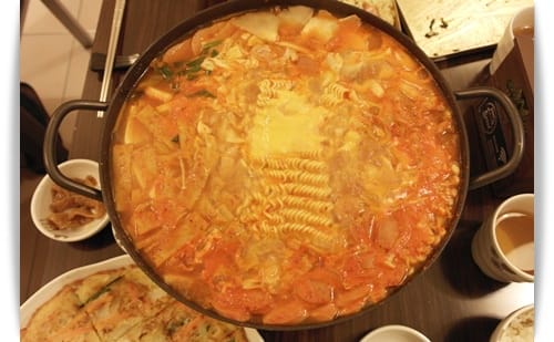 歐巴在這裡!? – 오빠네(ㄛ ㄅㄚˋ ㄋㄟ）韓式特色餐廳