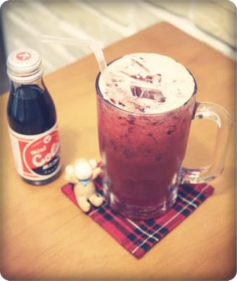 [My Little Kitchen] 氣味討喜~~粉紅櫻桃氣泡水!!