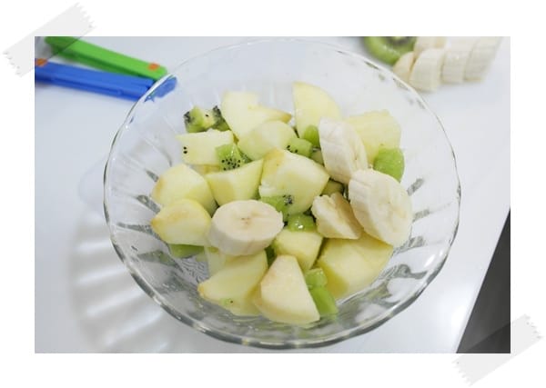 [My Little Kitchen] 簡易優格水果沙拉~~奇異果是主角^^