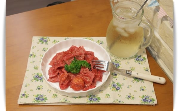 [My Little Kitchen] 迎接聖誕節的來臨~~紅色義大利麵!!