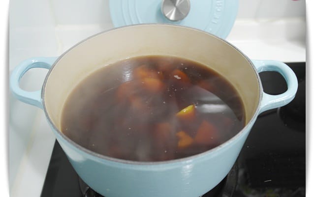 [My Little Kitchen] 充滿暖意的”黑糖地瓜湯”!!