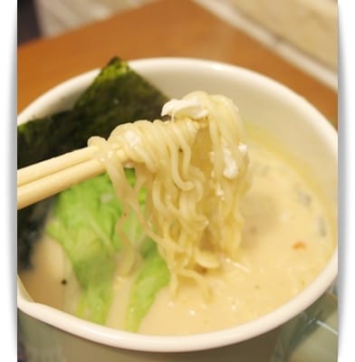[My Little Kitchen] 宵夜吃什麼~~~來碗”濃醇版辛拉麵”!!