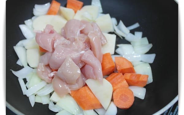 [My Little Kitchen] 閃亮亮~~咖哩王子蛋包飯!!