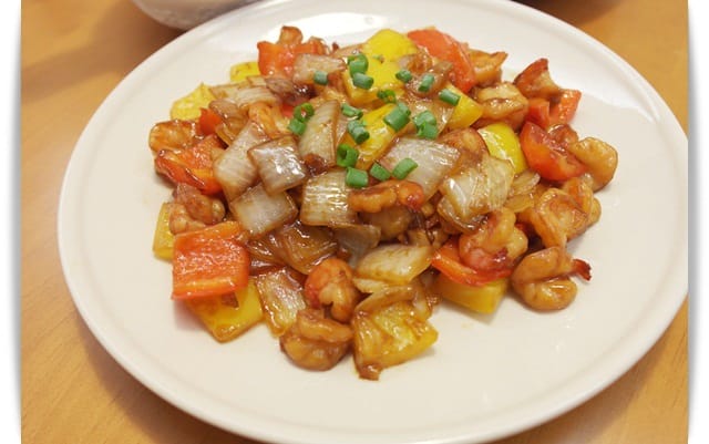 [My Little Kitchen] 好鮮豔!!雙椒炒蝦仁~~