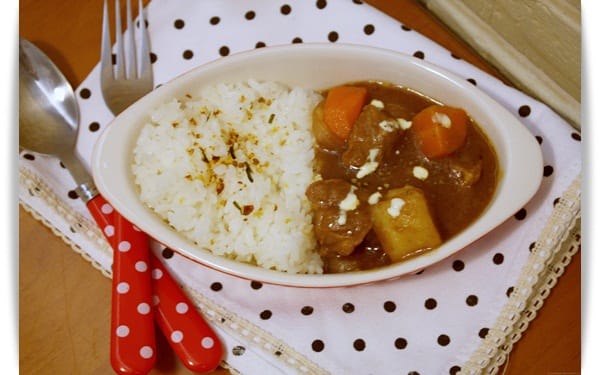 [My Little Kitchen] 好濃稠，好下飯!! – 日式牛肉燴飯