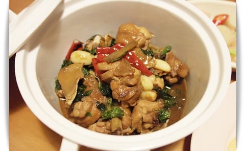 [My Little Kitchen] 湯汁也好拌飯~~蛤蠣絲瓜!!