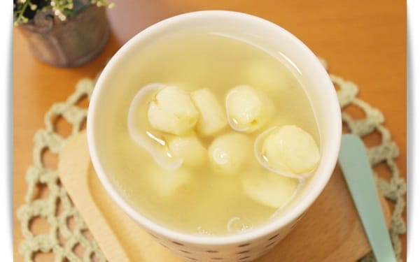 [My Little Kitchen] 吃蓮子，養心又益腎!! – 冰糖蓮子湯