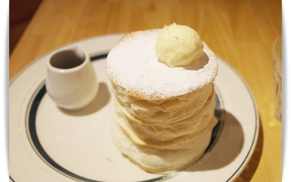 2015年京阪神奈甜蜜遊day1 ♡ 每日限定厚鬆餅~口感好像棉花糖呀!! – gram cafe & pancakes - 第7張圖 2015年京阪神奈甜蜜遊day1 ♡ 每日限定厚鬆餅~口感好像棉花糖呀!! – gram cafe & pancakes