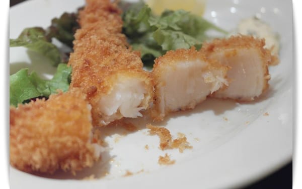 2015年京阪神奈甜蜜遊day1 ♡ 這不是土窯雞~是百年洋食「東洋亭」軟嫩漢堡排!