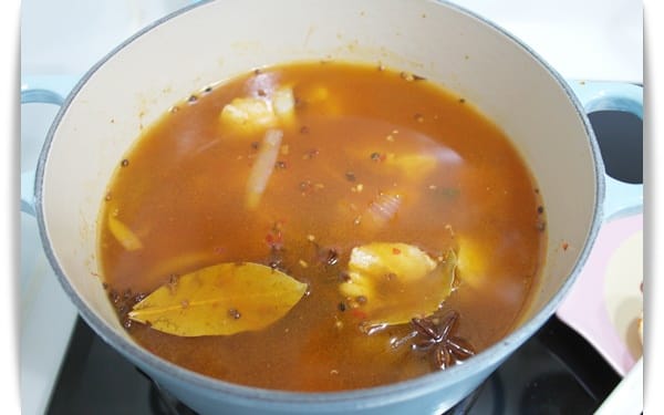 [My Little Kitchen] 讚不絕口的”紅燒豬肉麵”~湯頭濃郁好喝!!