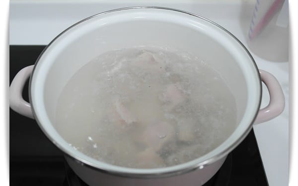 [My Little Kitchen] 讚不絕口的”紅燒豬肉麵”~湯頭濃郁好喝!!