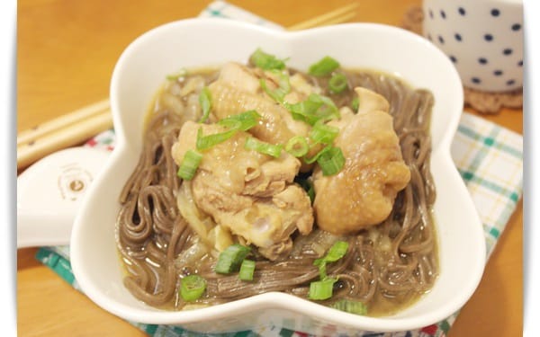 [My Little Kitchen] 鮮嫩多汁，蛋香氣溢出!! – 烤雞玉子捲