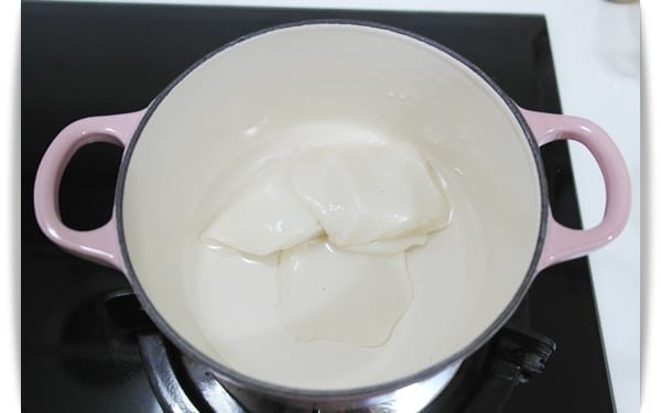 [My Little Kitchen] 好軟Q、會牽絲!! – 仿「Haagen Dazs 哈根達斯麻糬冰淇淋」❤