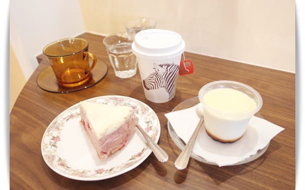 通通不要動，站著吃甜點!! 好氣氛、好風味 – 「哈打奶奶立吞處」 ❤