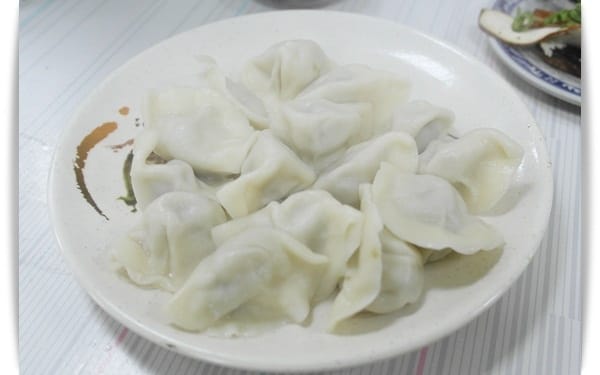 燒滾滾，牛肉丸子火鍋湯頭好讚、吃了會發功!! – 清真恩德元餃子館