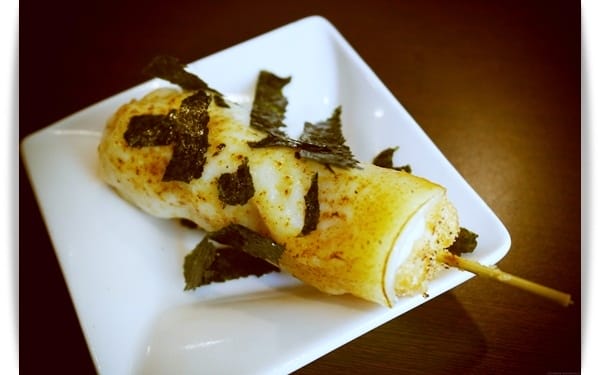 煎餃自動售票亭，零錢準備好!! – 「天滿橋日式洋食專賣店」