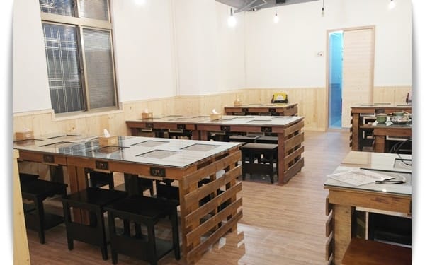 來市場不買菜，要吃鍋~~平價鍋物新選擇!! – 「蔡市場小火鍋」♪