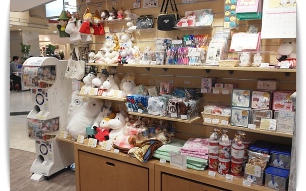 2015年京阪神奈甜蜜遊day4♡可愛的嚕嚕米飲料「moomin stand」天王寺Q’s Mall