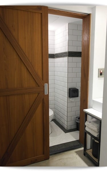好新奇、好新潮的無人旅店「CHASE Walker Hotel 鵲絲旅店」