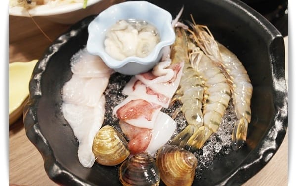 濃醇香，整罐牛奶加下去!! 鄉村味涮涮鍋「佐和手創鍋物」♡