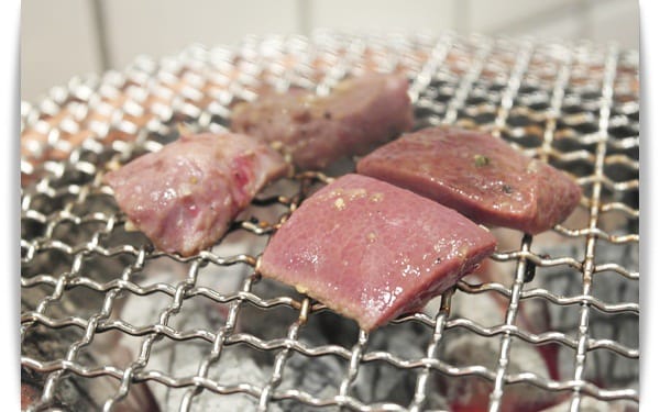 來自日本正宗烤內臟專賣!!海外第一分店「新宿 ホルモン 台灣」
