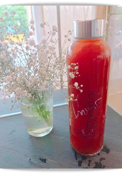 少女心一定要入手的玫瑰香檳飲，用喝的香水 ♡ 「加做食豔室」
