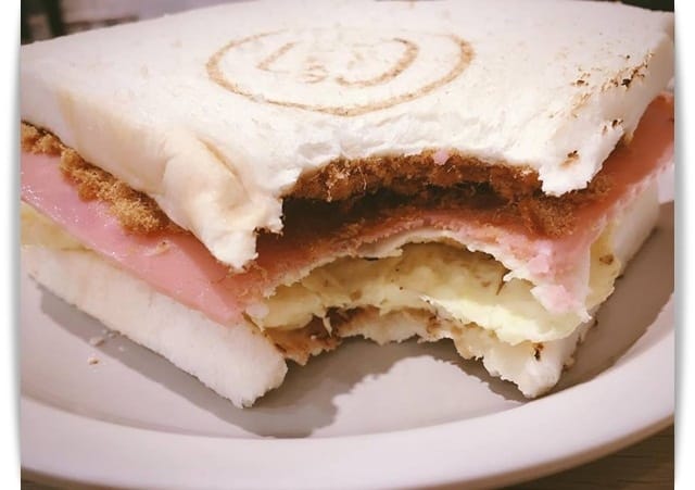 銅板美食也能很文青，一陣陣炭火香飄來~~「Tanko炭烤三明治」